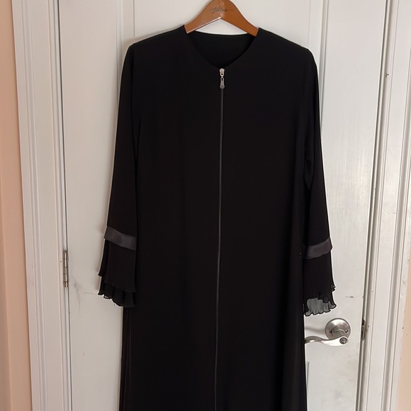 Dresses & Skirts - Black Abaya  Dress